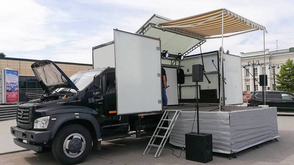 Передвижной Дворец культуры на колесах появился в Карабашском районе