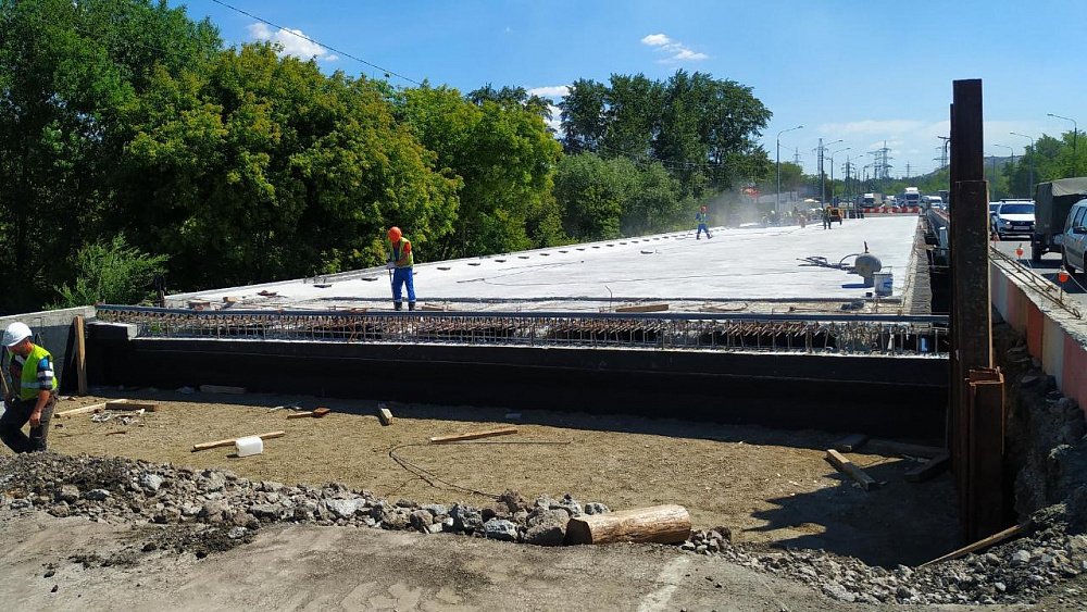 Два моста и дорогу в Челябинске отремонтируют раньше срока