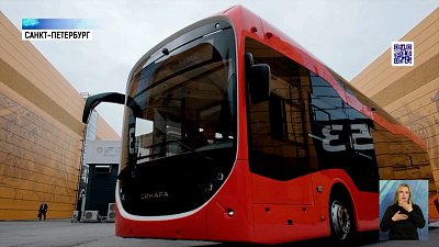 Губернатор работает в Санкт-Петербурге