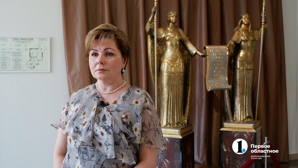 Дочь Юрия Гагарина посетила челябинский Исторический музей