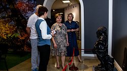 Дочь Юрия Гагарина посетила челябинский Исторический музей