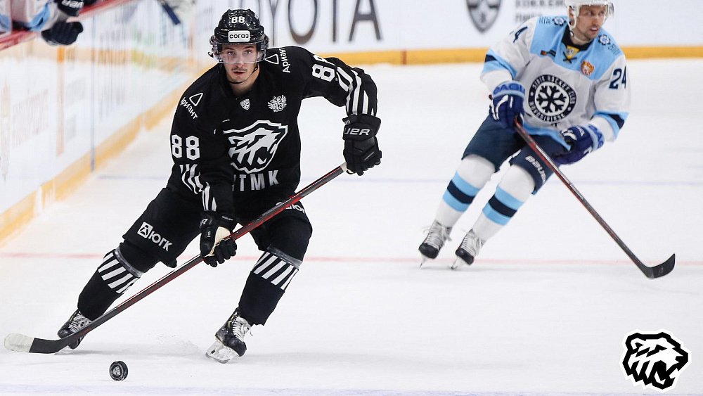 Никита Тертышный подписал новый контракт с хоккейным клубом «Трактор»