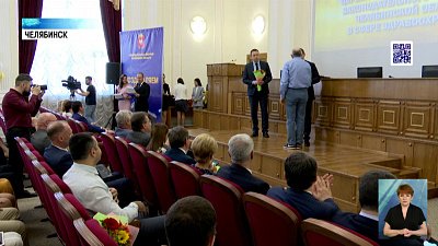 В ЗСО наградили лучших медиков региона