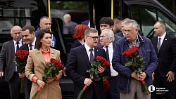 Стелу в честь воинов Челябинской области установили под Санкт‑Петербургом