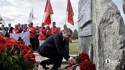 Стелу в честь воинов Челябинской области установили под Санкт‑Петербургом