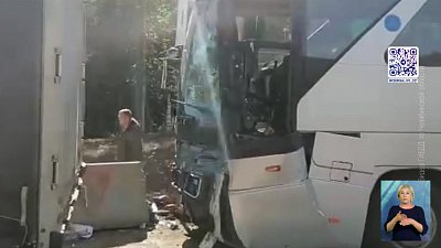 Автобус с туристами попал в ДТП