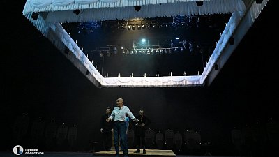 В Челябинске поставили гоголевскую «Женитьбу»