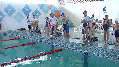 Пловцы региона встретились в Миассе