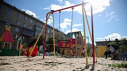 Губернатор Алексей Текслер проверил ход благоустройства скверов и дворов в Челябинске