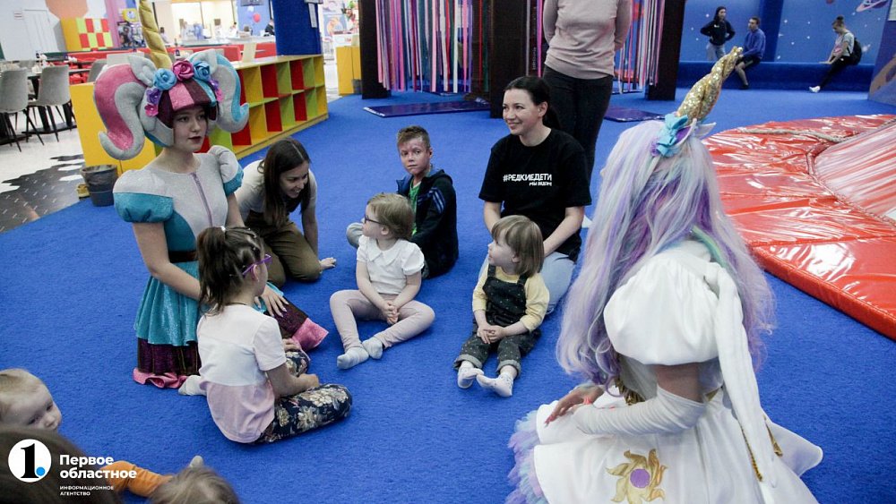 Детям с ультраредкими заболеваниями устроили праздник в Челябинске