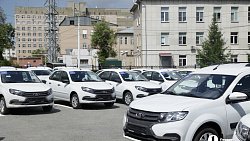 Больницы Челябинской области получили 58 машин для нужд неотложки