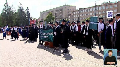 В ЮУрГУ прошел очный выпускной