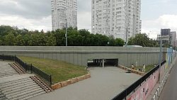 Мэрия Челябинска заявила в полицию на вандалов, изуродовавших мост