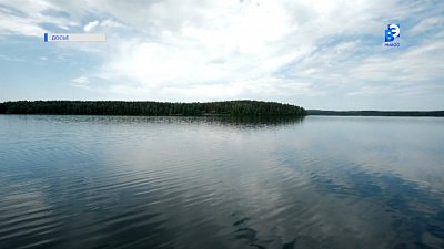 Спасатели ищут пропавшего на озере мужчину