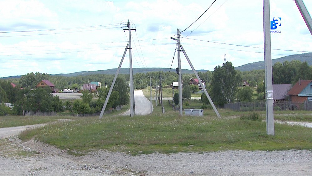 В Тыелге ремонтируют систему электроснабжения