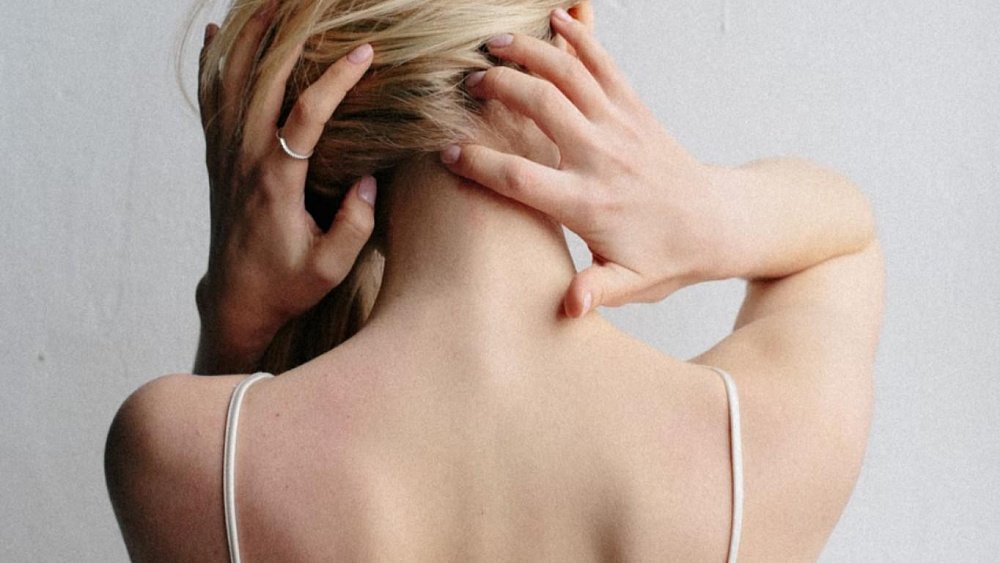 Упражнения при шейном остеохондрозе