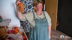 Машинист мостового крана из Челябинска шьет игрушки-талисманы