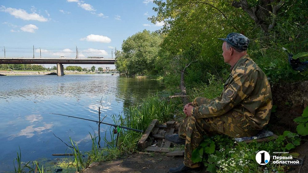 Рыбаки выловили тело мужчины из реки Миасс в Челябинске