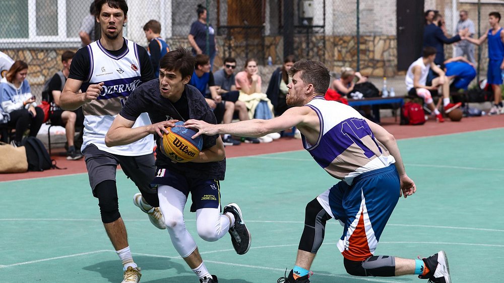 В Магнитогорске решили переформатировать систему развития баскетбола