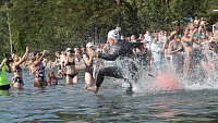 Более тысячи участников собрал заплыв X‑Waters на озере Тургояк