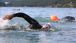 Более тысячи участников собрал заплыв X‑Waters на озере Тургояк