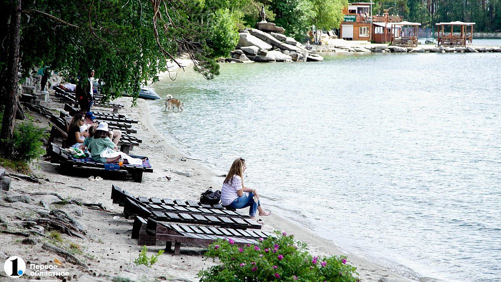 Дерматовенеролог назвала причину сыпи после купания в озере Тургояк