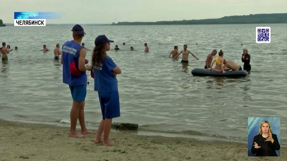 Чем опасны надувные матрасы на воде?