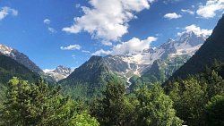 Северная Осетия: ледники, ущелья, каньоны и... национальные пироги!