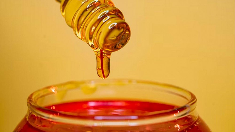 Медово-горчичное обертывание поможет справиться с целлюлитом