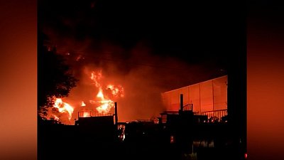 Пожар в промзоне Копейска попал на видео