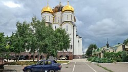 Делегация из Челябинска доставила гуманитарную помощь в монастырь ДНР