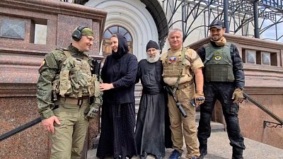 Делегация из Челябинской области отвезла гуманитарный груз для храма в ДНР