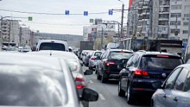 Челябинск вошел в топ-3 городов с наибольшей продолжительностью пути до работы Челябинск вошел в топ-3 городов с наибольшей продолжительностью пути до работы