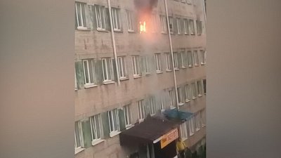 В Златоусте на пожаре в общежитии пострадали три человека