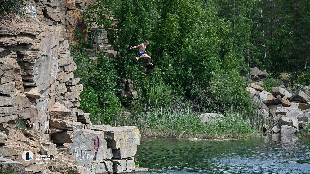 Челябинцам объяснили, почему нельзя отдыхать на карьерах