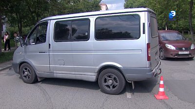 Ребёнка на самокате сбил автомобиль