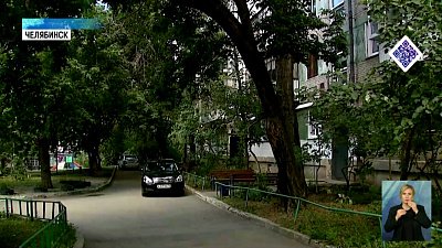 Куда пропали бабушки со скамеек?