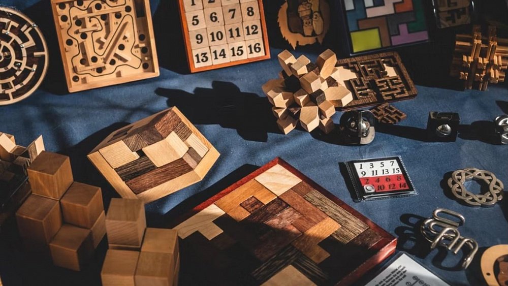 Зачем взрослым решать головоломки