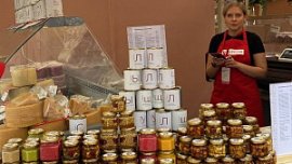 Челябинские фермеры заработали в Москве 800 тысяч рублей Челябинские фермеры заработали в Москве 800 тысяч рублей