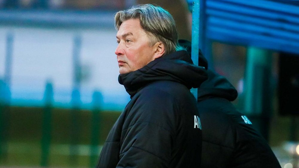 Главным тренером футбольного клуба «Торпедо» из Миасса стал Дмитрий Емельянов