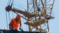 В Челябинске приступили к ремонту подземного перехода у «Детского мира»