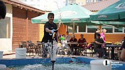 Зачем армяне дарят друг другу розы и обливаются водой?