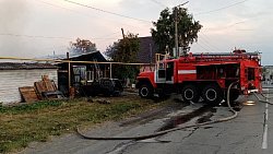 В Верхнем Уфалее на пожаре в доме погиб пенсионер