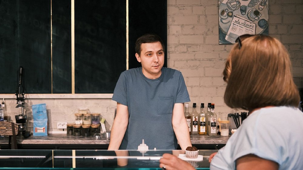 В челябинском арт‑пространстве совместили кофе, искусство и спорт