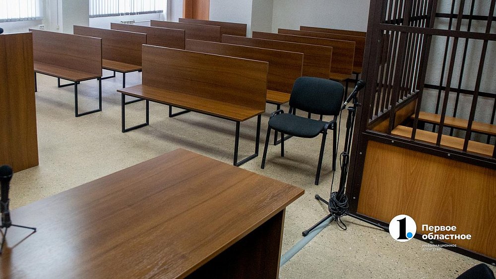 В Магнитогорске сотрудницу военкомата осудили за передачу взяток от призывников