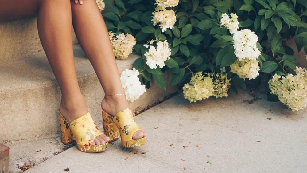 Когда мозоль нужно показать врачу