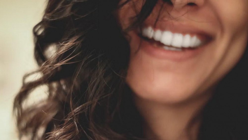 Укрепляем десны натуральными рецептами