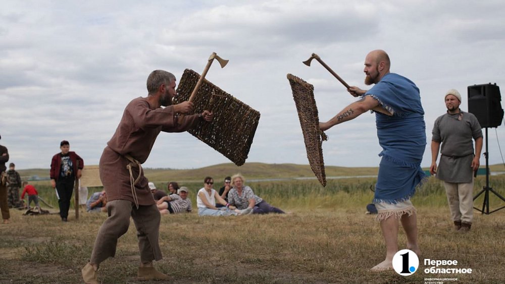 Огонь и колесница: как прошел фестиваль «Пламя Аркаима»