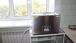 Депутаты из Челябинской области работают в обстрелянной ВСУ больнице Ясиноватой