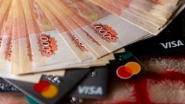 Больше половины покупок оплачивают по безналу в Челябинской области Больше половины покупок оплачивают по безналу в Челябинской области
